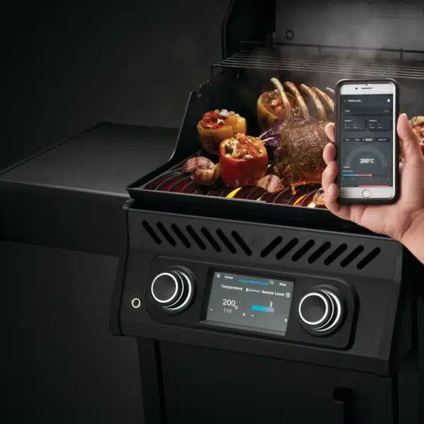Napoleon Rogue EQ365 Electric Grill - Image 3