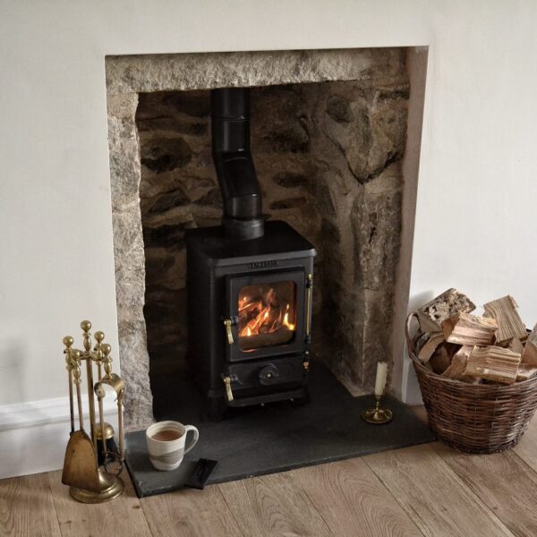 Salamander Stoves The Hobbit Small Multi Fuel Stove